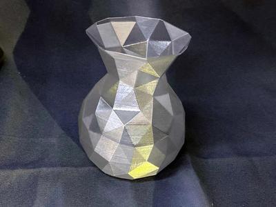 Polygon Vase Vasemode