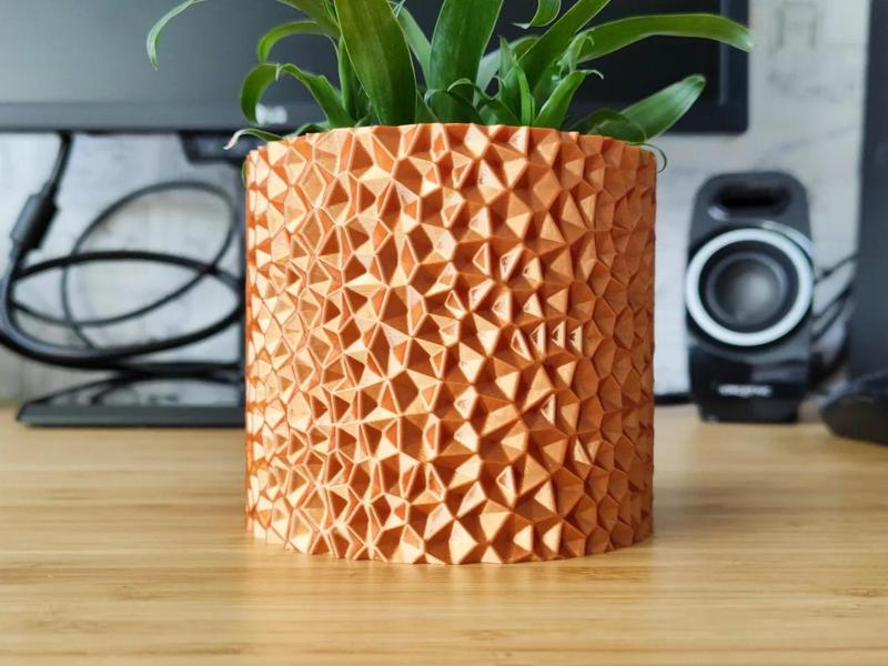 Pyrite Voronoi Pot and Planter – Vase mode design