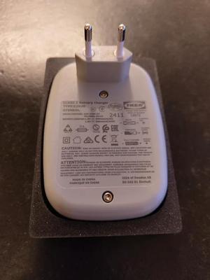 Gridfinity bin for IKEA Stenkol battery charger