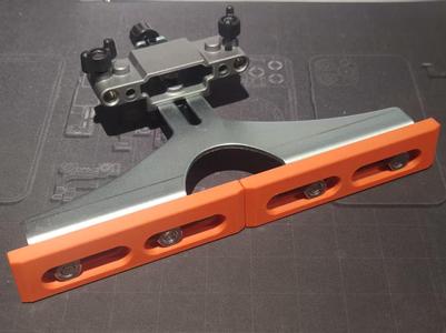 Makita 40v electric wood router RP001G enhanced support pad
