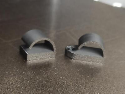 Simple cable hook