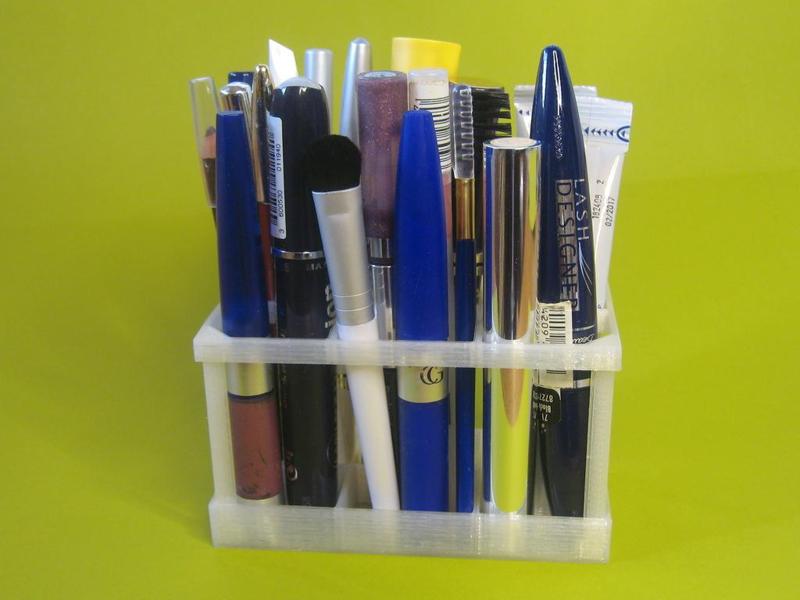 Cosmetic Utensils Organizer