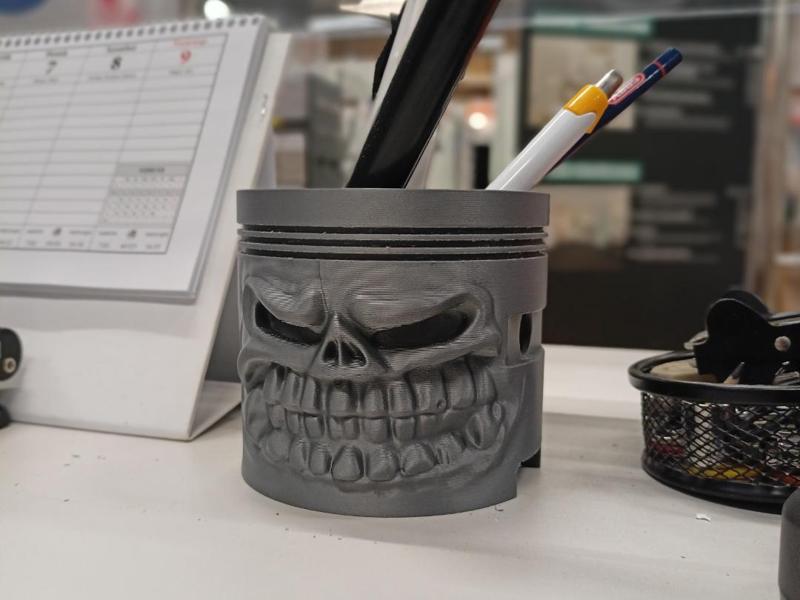 Piston Pen holder