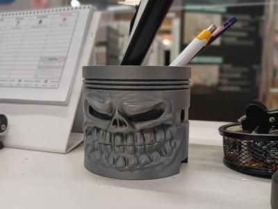 Piston Pen holder