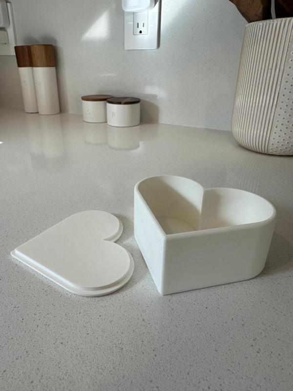 Mother’s Day Heart Box
