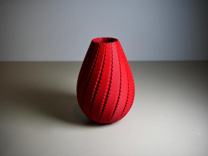 Twisted Cylinder Vase