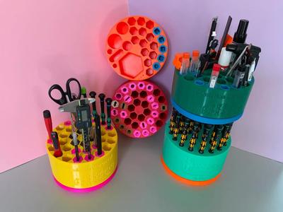 (R)evolution Organizer