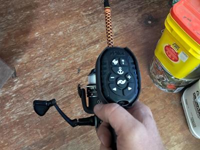 I-pilot trolling motor fishing pole mount.