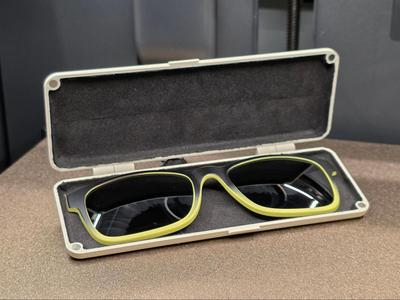 Case for clip-on (magnetic) sunglasses