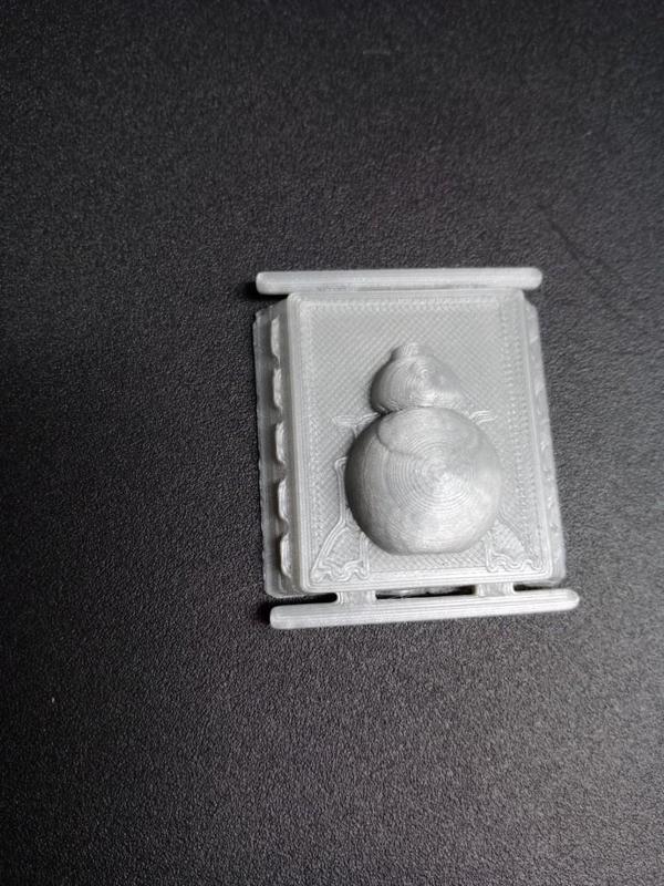 LEGO STAR WARS BB-8 in carbonite
