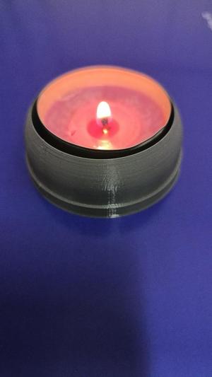 Candle holder