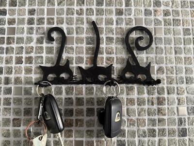 Tricky Kittens Wall Key Holder