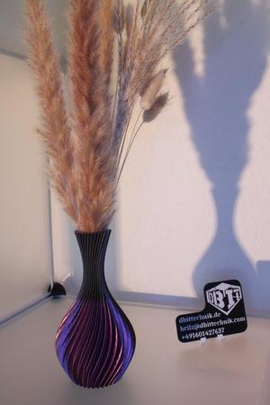 Spiky Vase Violetstream
