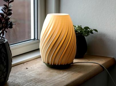 Lamp V8