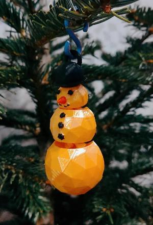 Articulated lowpoly snowman