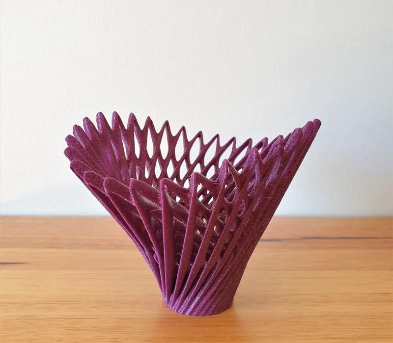 Fan vase