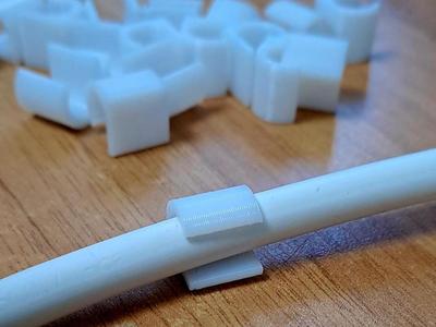7 mm Diameter Cable Fastening (with double-sided adhesive)