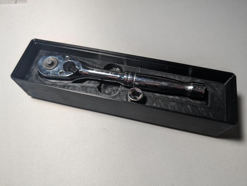 7mm / 9/32in Socket Plus Small Ratchet Holder – Gridfinity