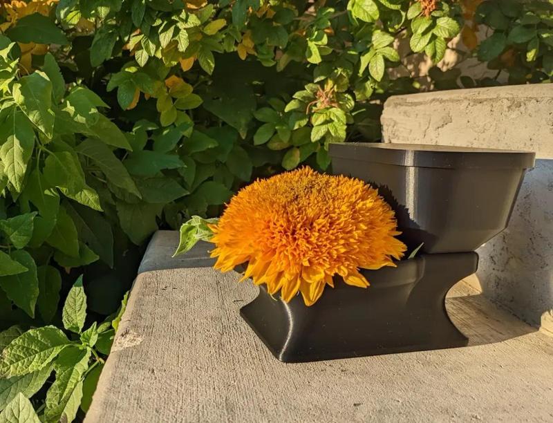 Vase Mode Toilet Vase