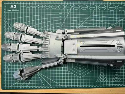 New mechanical arm exoskeleton (optimized arm structure and mounting method)
