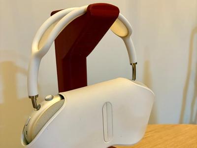 AirPods Max stand
