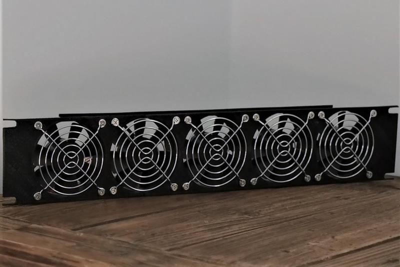 2U Rack Mount for 5x 80mm Fans