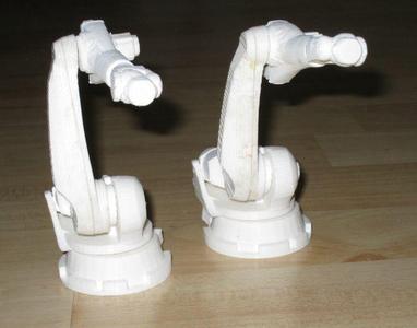Fully moveable KUKA KR180 industrial robot