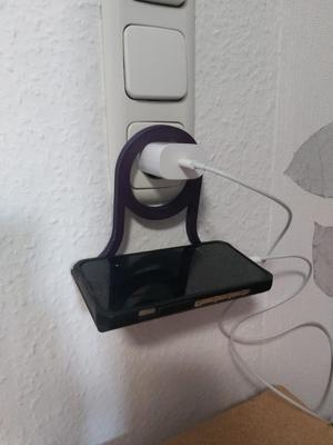 Handy Halter Steckdose Phone Holder Power outlet