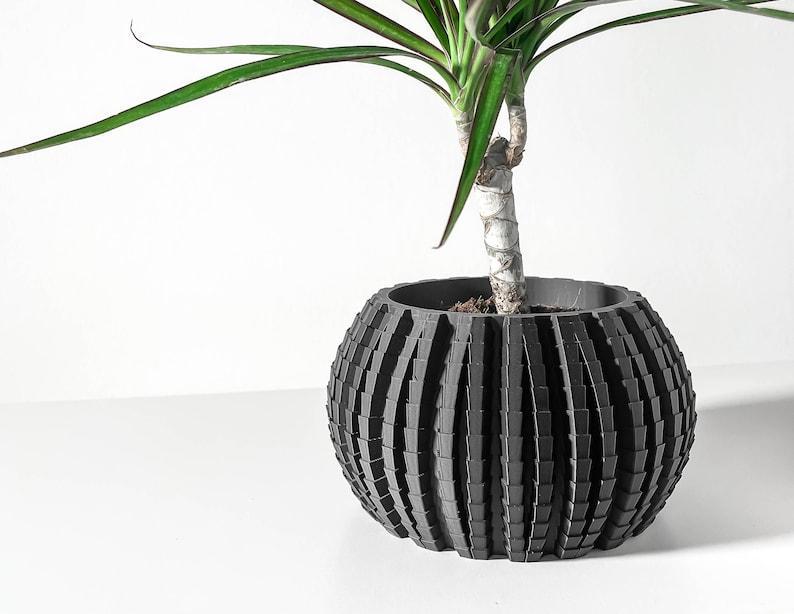 The Uralo Planter Pot STL 3D Print File, Digital Download for 3D Printing, Home Decor Planter for Plants & Flowers