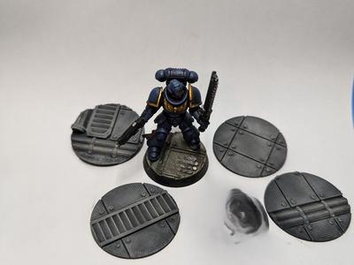 Base Topper 40mm – Industrial Style – Grimdark
