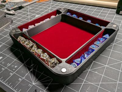 NokBox – 8×8 TTRPG Dice Storage and Rolling Tray