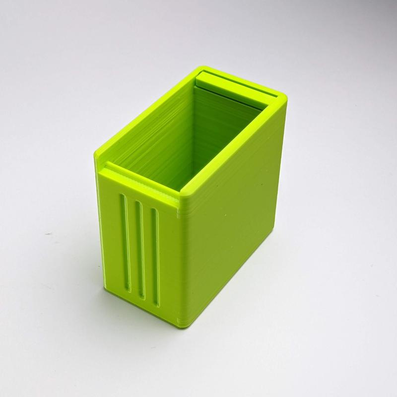Hidden Lid Box