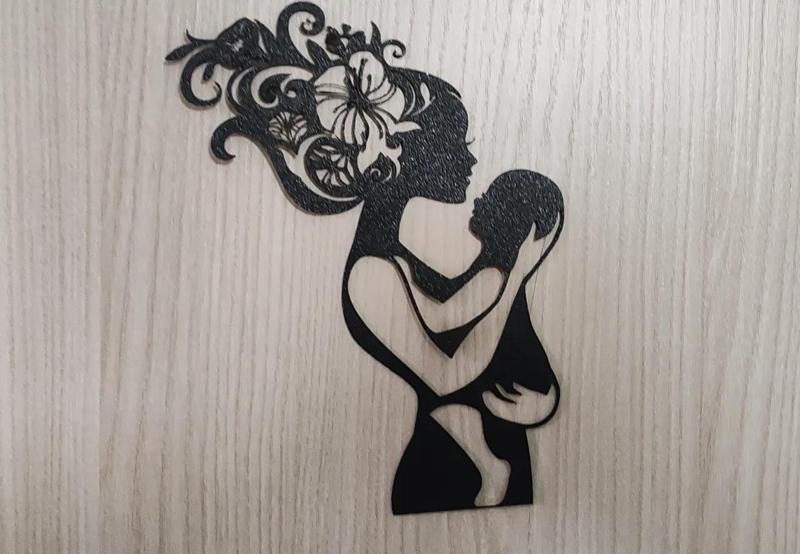 Mother with child 2d wallart – Mom’s day