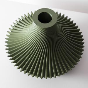 The Kitan Short Vase, Modern and Unique Home Decor for Dried and Preserved Flower Arrangement