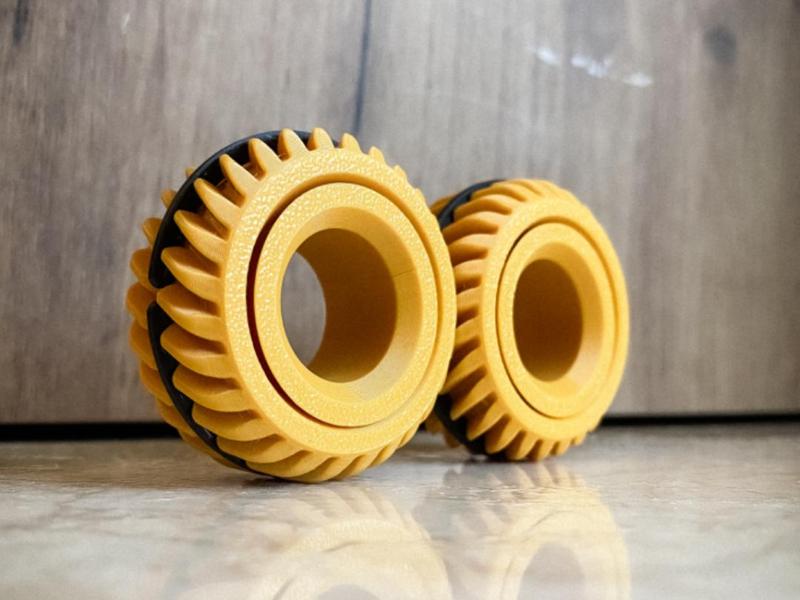 Double Helical Gear w Retainer Ring Fidget Spinner