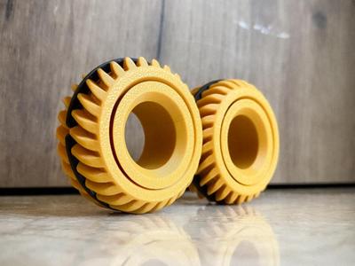 Double Helical Gear w Retainer Ring Fidget Spinner