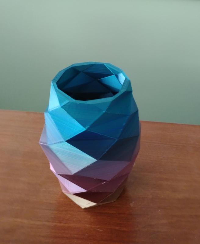 Geo-Vase 001