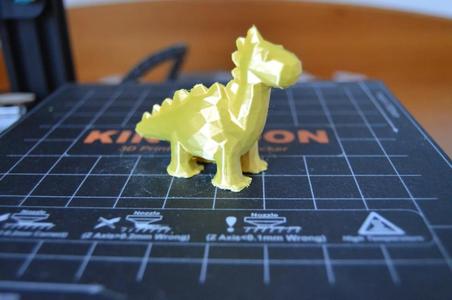 Low poly stegosaurus