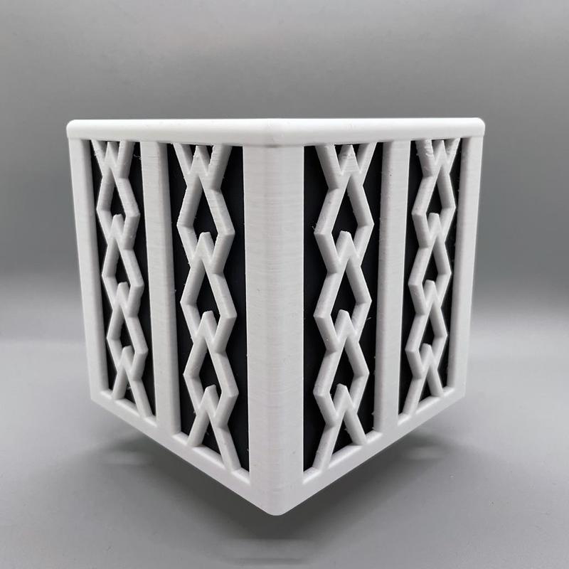 Spear Planter Box