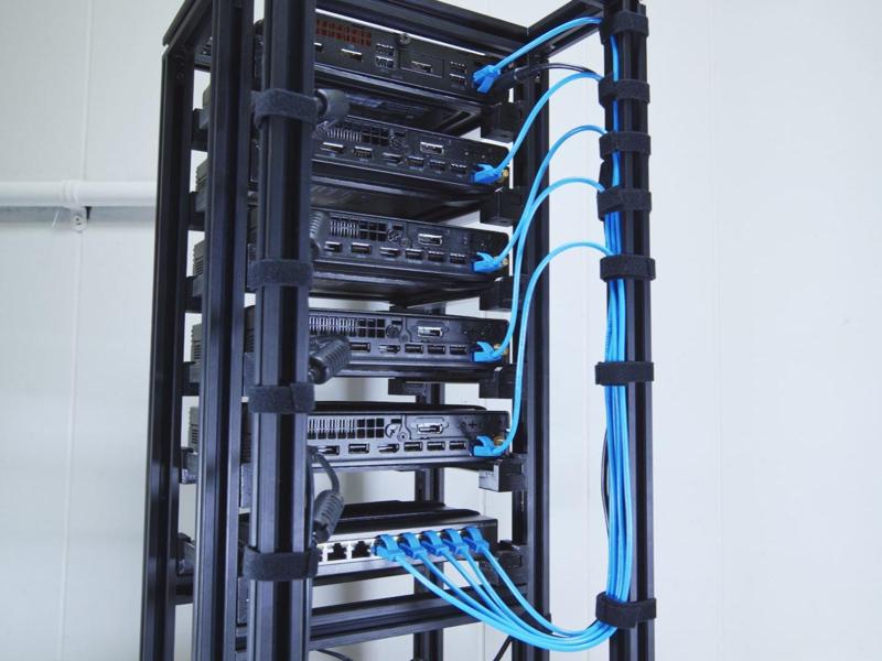 Mini PC Sever Rack