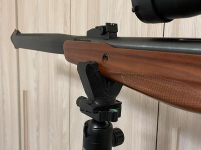 V-shaped Rifle Rest for 1/4″ Tripod