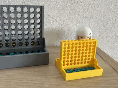 Tiny Connect 4 and 5 – self-separating game pieces
