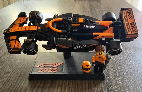 Lego Formula One Stand