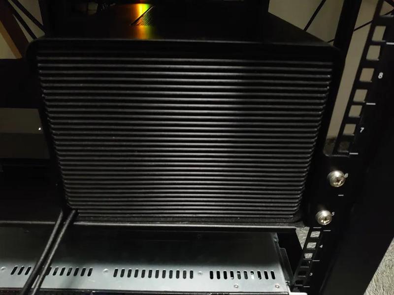 Ventilate front panel for Razer Core X