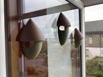 Acorn Window Bird Feeder – Pigeon Resistant