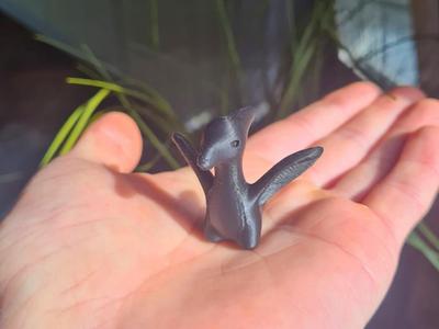 Cute Ptero Desk Buddy – Minimalist Figurine