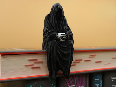 Sitting Grim Reaper with Teacup | (Book)shelf Deco