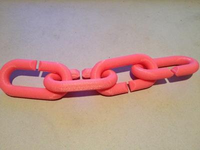 Interlocking chain link