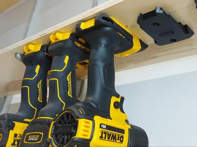 DEWALT 20V Tool Mount/holder – with Latching Clip