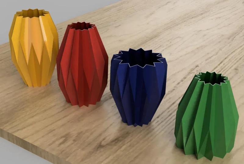 Xmas Poly Vase